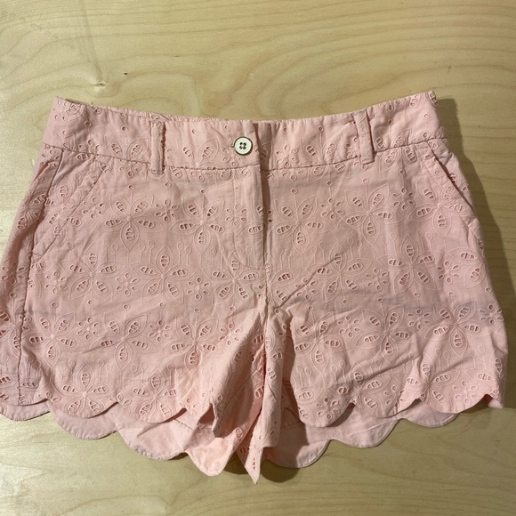 Crown & Ivy Shorts Shelby Size 10 (HJ) - Picture 2 of 12